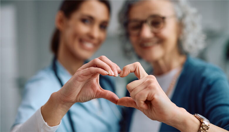 Gemeinsames Essen in angenehmer Runde als Teil unseres hohen Qualitätsanspruchs in der Betreuung.